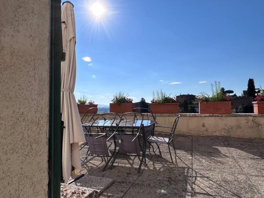 La Terrazza Di Ciro Pinsuti Lägenhet Sinalunga Exteriör bild