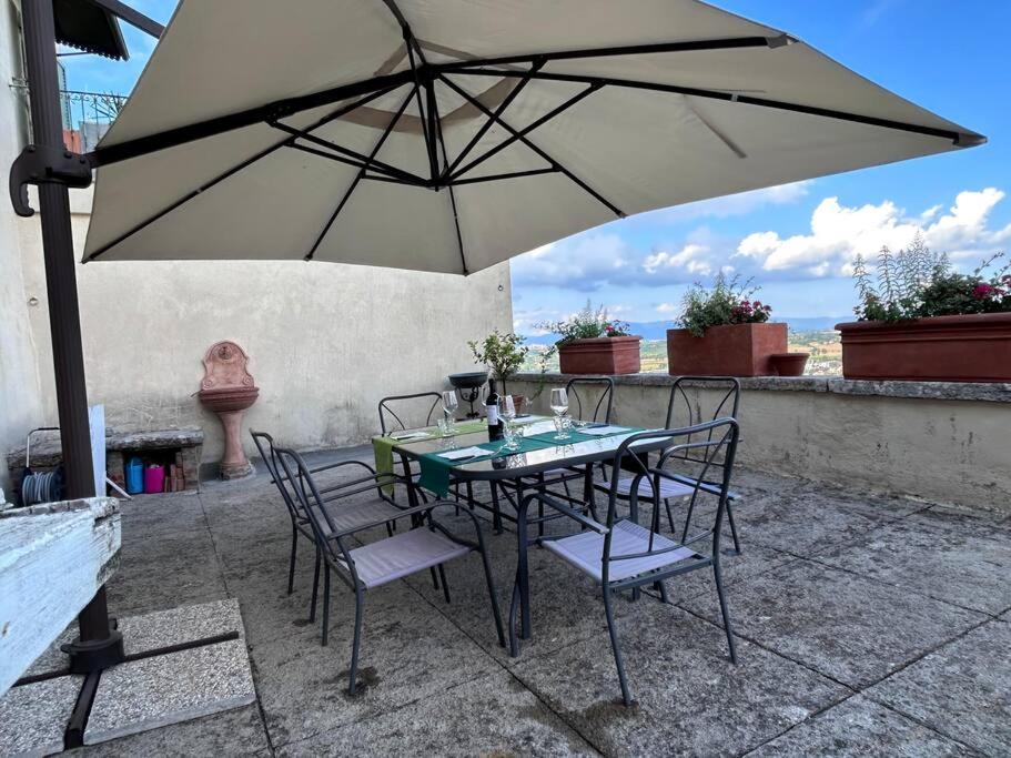 La Terrazza Di Ciro Pinsuti Lägenhet Sinalunga Exteriör bild